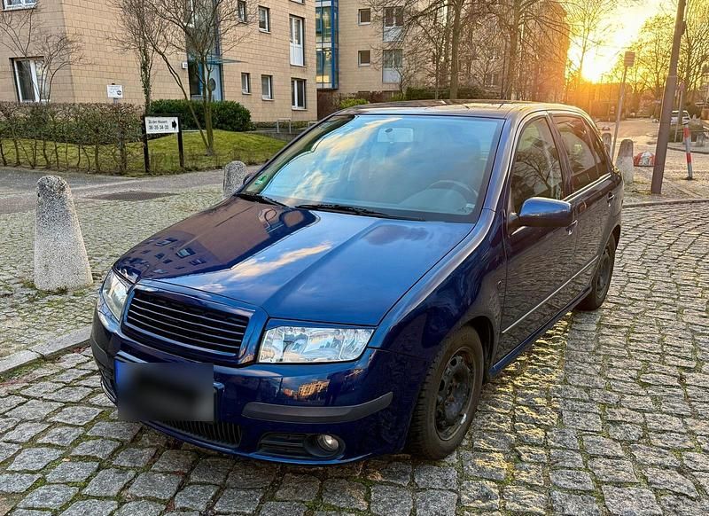 Gebraucht Skoda Fabia 75 PS (55 kW) 2006 Blau Kleinwagen