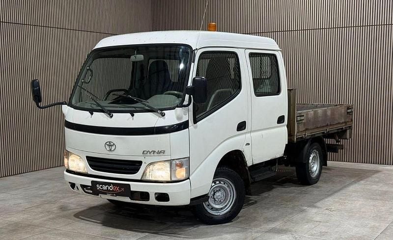 Gebraucht Toyota Dyna 109 PS (80 kW) 2008 Weiß Abholung