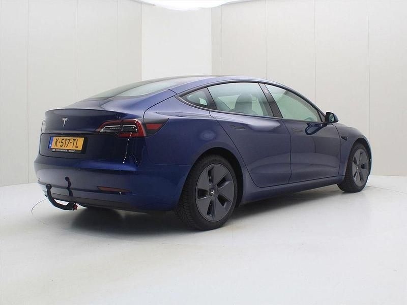 Gebraucht Tesla Model 3 Standard Range 225 kW (306 PS) 2021 Blau Limousine