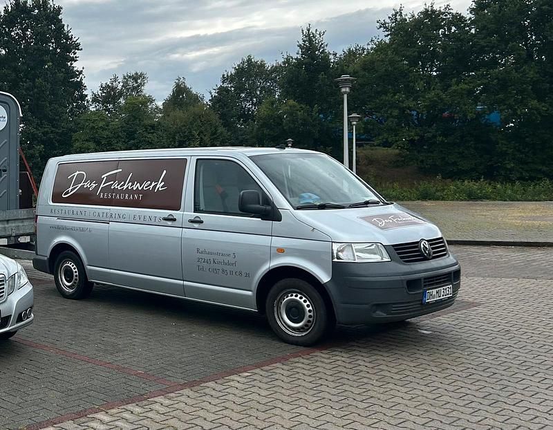 Silber Gebraucht 2006 VW T5 Van | 8.000 € (Fairer Preis) - Bild 1/1