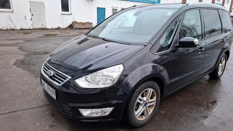 Schwarz Gebraucht 2014 Ford Galaxy Business Edition Van / Kleinbus | 6.500 € (Superpreis) - Bild 1/3