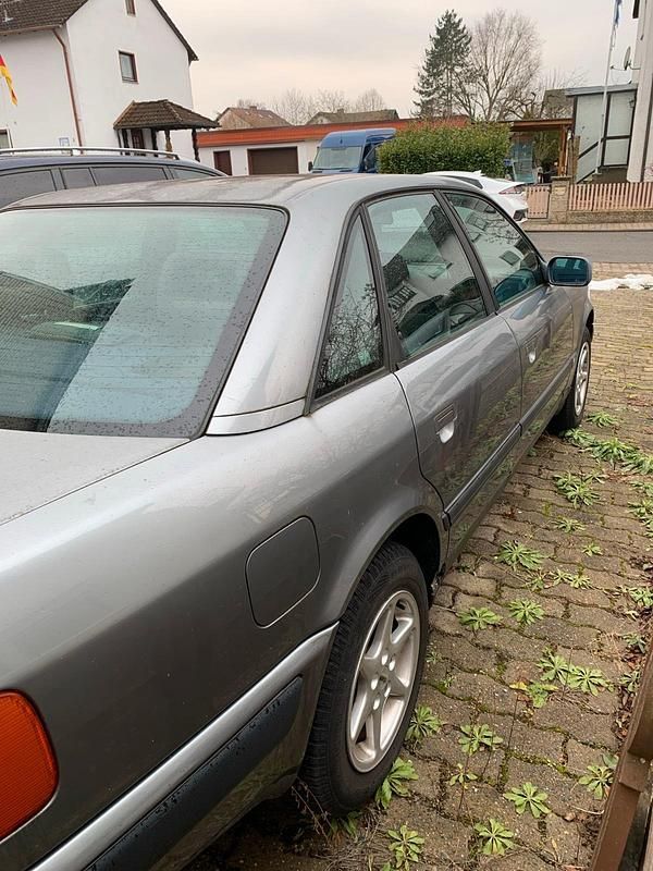 Gebraucht Audi 100 133 PS (97 kW) 1993 Grau Limousine