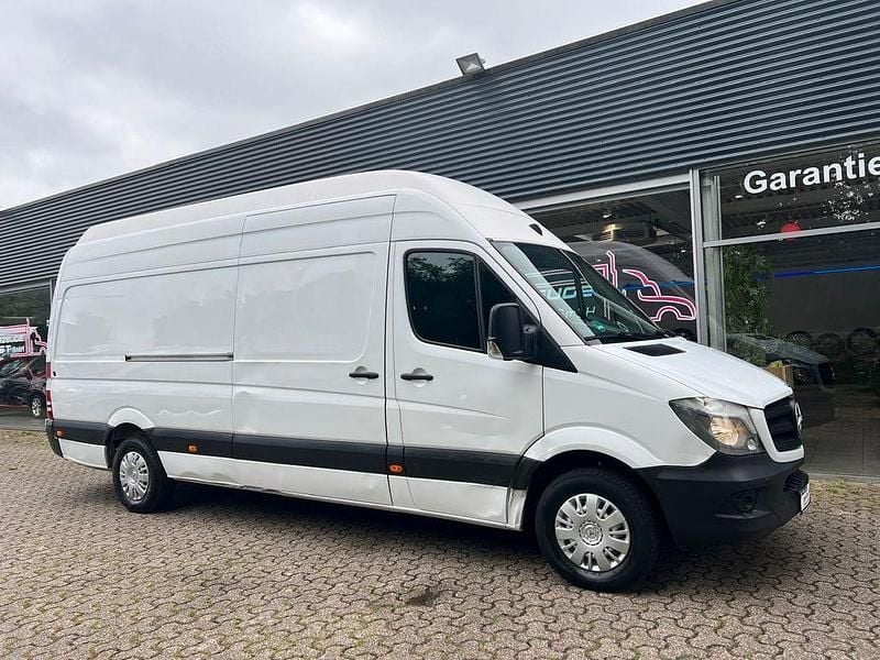 Weiß Gebraucht 2017 Mercedes Sprinter Van | 15.990 € (Fairer Preis) - Bild 1/4
