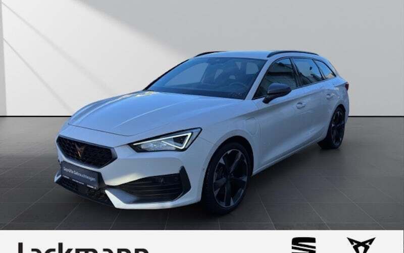 Weiss Gebraucht 2022 Cupra Leon Kombi | 24.990 € (Guter Preis) - Bild 1/4