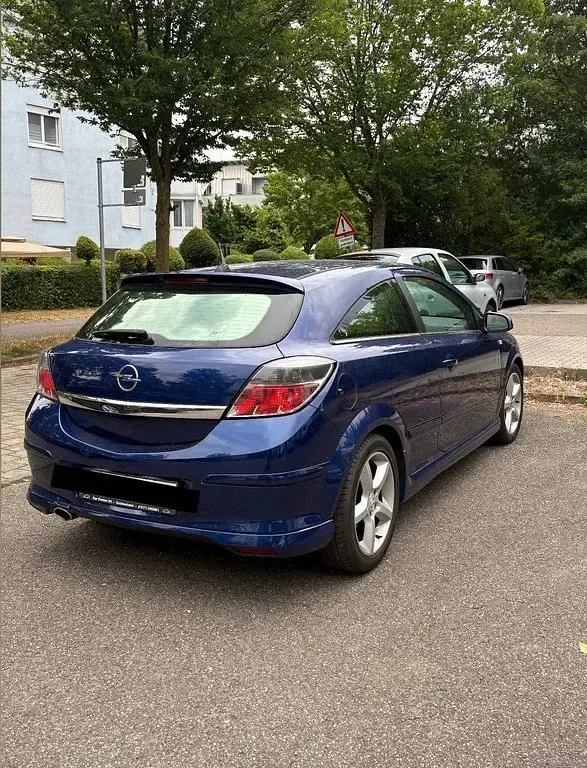Gebraucht Opel Astra GTC Sport 170 PS (125 kW) 2005 Blau Coupé