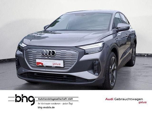 Grau Gebraucht 2022 Audi Q4 Sportback e-tron Basis SUV | 26.320 € (Guter Preis) - Bild 1/4
