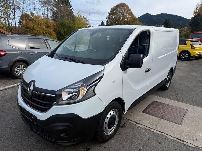 Gebraucht Renault Trafic 120 PS (88 kW) 2021 Weiß Van / Kleinbus