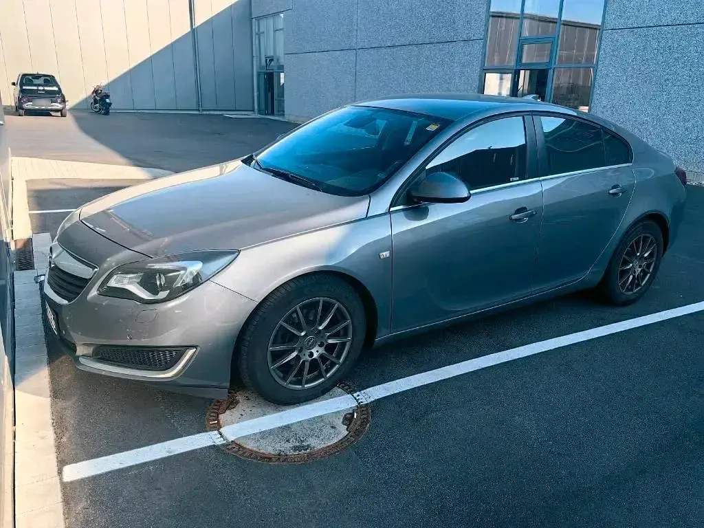 Gebraucht Opel Insignia 170 PS (125 kW) 2017 Grau Limousine