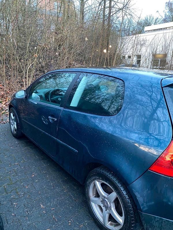 Gebraucht VW Golf V 75 PS (55 kW) 2007 Blau Kleinwagen