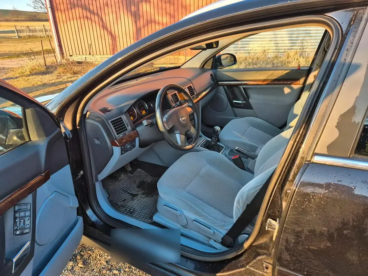 Gebraucht Opel Vectra 155 PS (114 kW) 2004 Schwarz Kombi