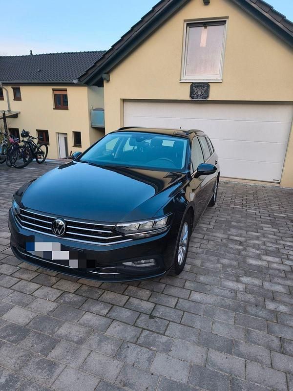 Gebraucht VW Passat Business 150 PS (110 kW) 2021 Grau Kombi