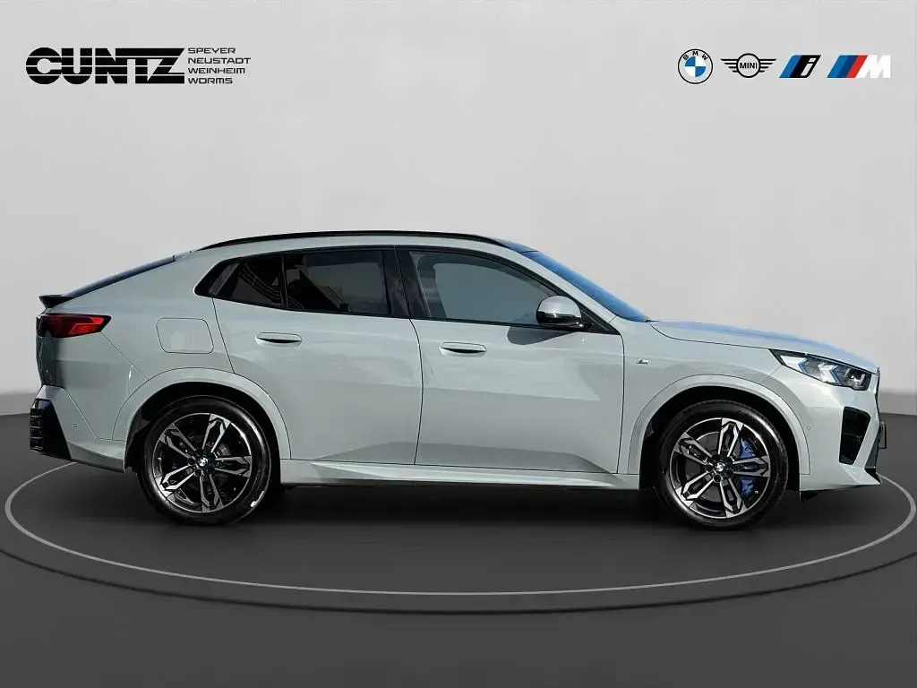 Gebraucht BMW X2 Performance 150 PS (110 kW) 2024 M brooklyn grau SUV
