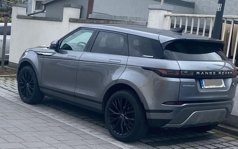 Grau Gebraucht 2019 Land Rover Range Rover evoque SE SUV | 22.299 € (Guter Preis) - Bild 1/4