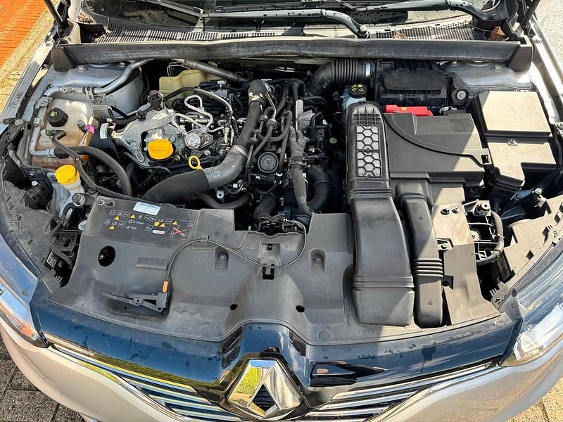 Gebraucht Renault Talisman 140 PS (102 kW) 2020 Silber Kombi