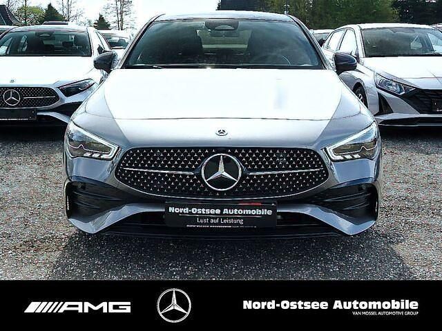 Gebraucht Mercedes CLA200 AMG 163 PS (119 kW) 2024 Andere farbe Coupé