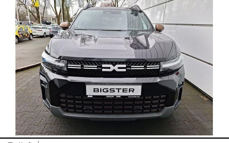 Neu Dacia Bigster Extreme 156 PS (114 kW) 2026 Perlmuttschwarz metallic SUV