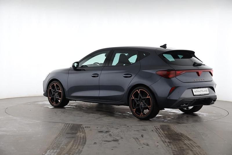Usata Cupra Leon 150 CV (110 kW) 2026 Grigio Berlina