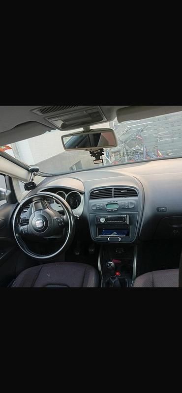 Second-hand Seat Altea 105 CP (77 kW) 2005 Maro Monovolum