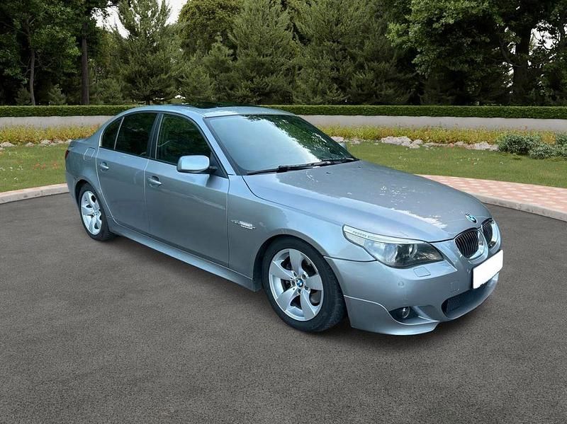 Grau Gebraucht 2006 BMW 530 M Sport Limousine | 11.770 € (Teuer) - Bild 1/4