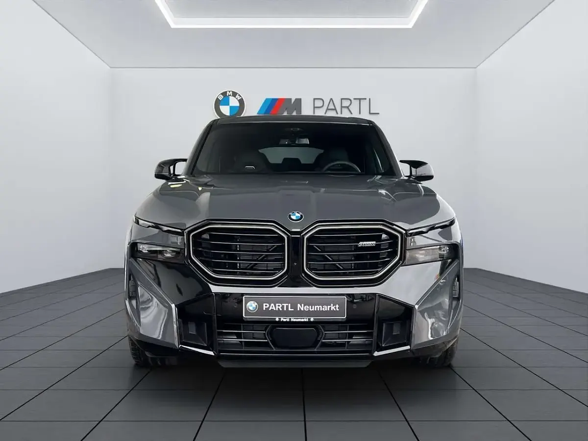 Gebraucht BMW XM Performance 476 PS (350 kW) 2026 Bmw individual dravitgrau SUV