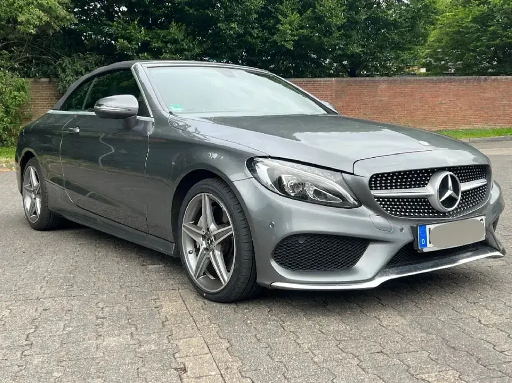 Gebraucht Mercedes C200 AMG line 184 PS (135 kW) 2017 Grau Cabrio