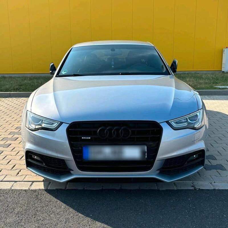 Silber Gebraucht 2016 Audi A5 Sportback S-Line Limousine | 13.900 € (Fairer Preis) - Bild 1/4