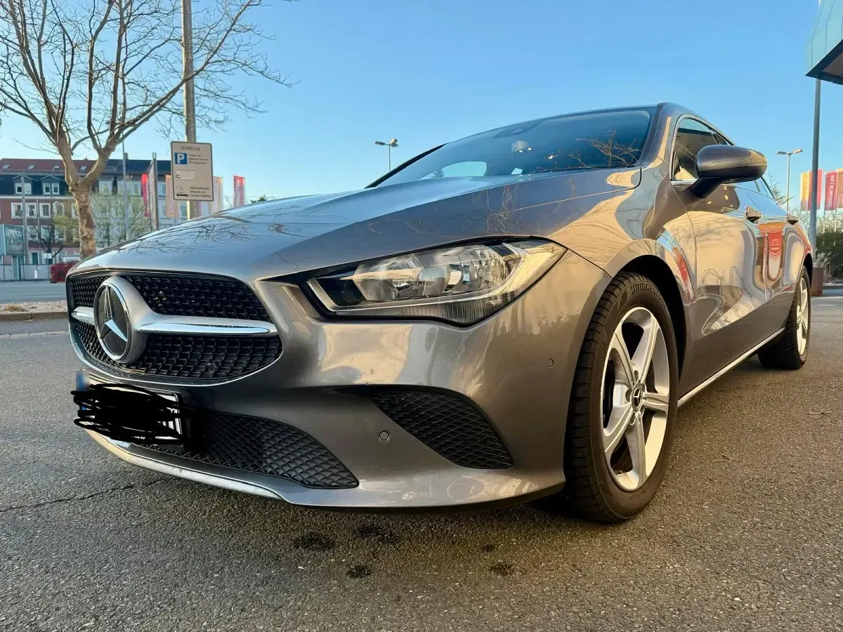 Gebraucht Mercedes CLA220 190 PS (139 kW) 2019 Grau Coupé