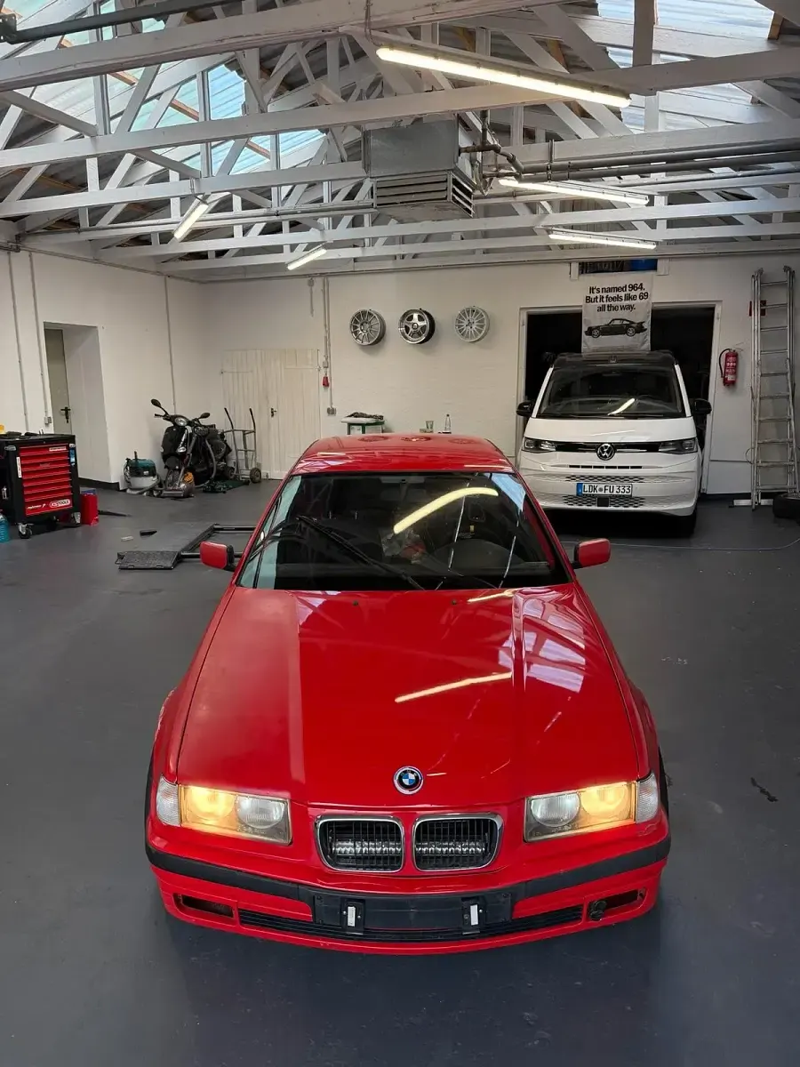 Gebraucht BMW 323 170 PS (125 kW) 1998 Rot Coupé