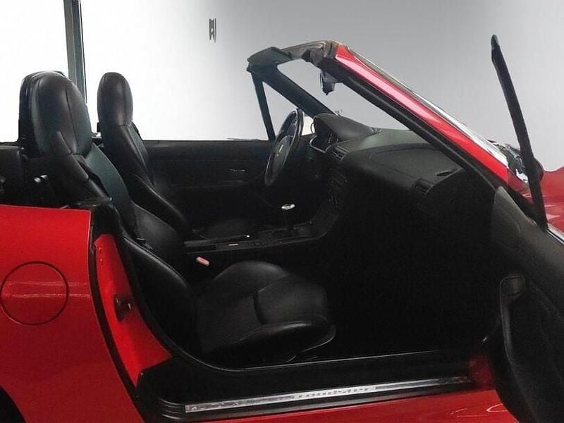 Gebraucht BMW Z3 Sport Line 118 PS (86 kW) 1999 Hellrot Cabrio