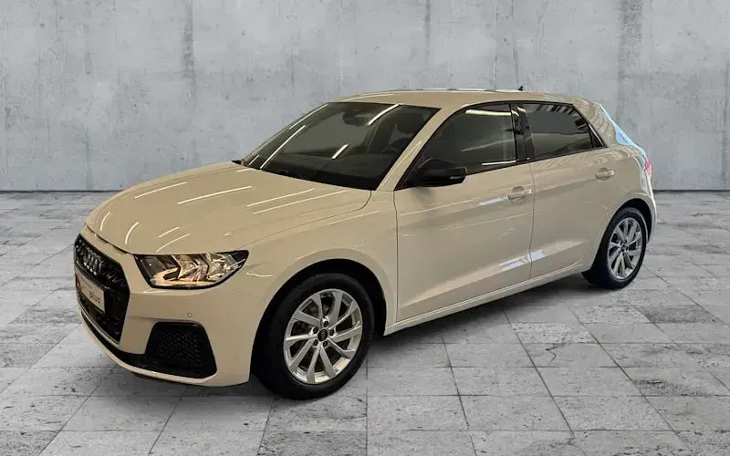 Gebraucht Audi A1 Sportback Advanced 95 PS (69 kW) 2022 Weiß Kleinwagen