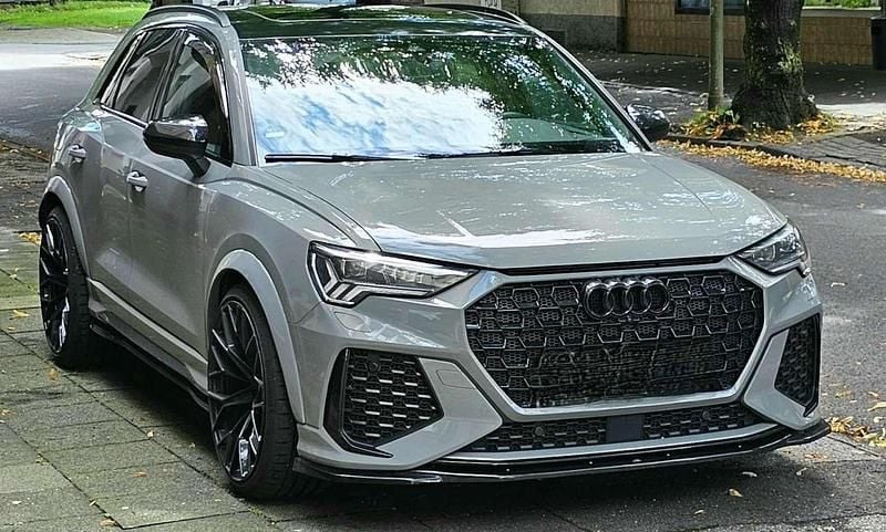 Grau Gebraucht 2020 Audi RS Q3 SUV | 45.000 € (Superpreis) - Bild 1/4