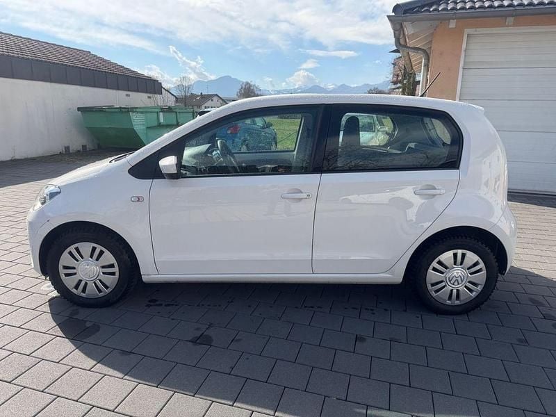 Gebraucht VW up! high up! 68 PS (50 kW) 2015 Kleinwagen