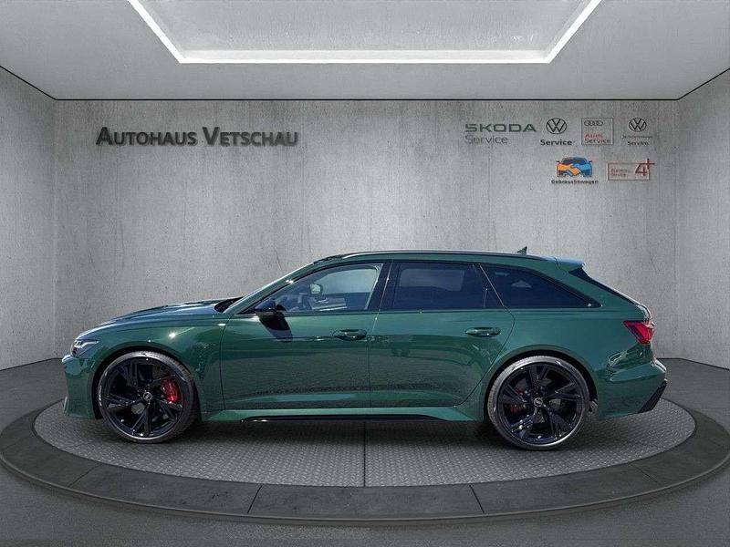 Gebraucht Audi RS6 Ambiente 600 PS (441 kW) 2024 Goodwoodgrün perleffekt (grün) Kombi