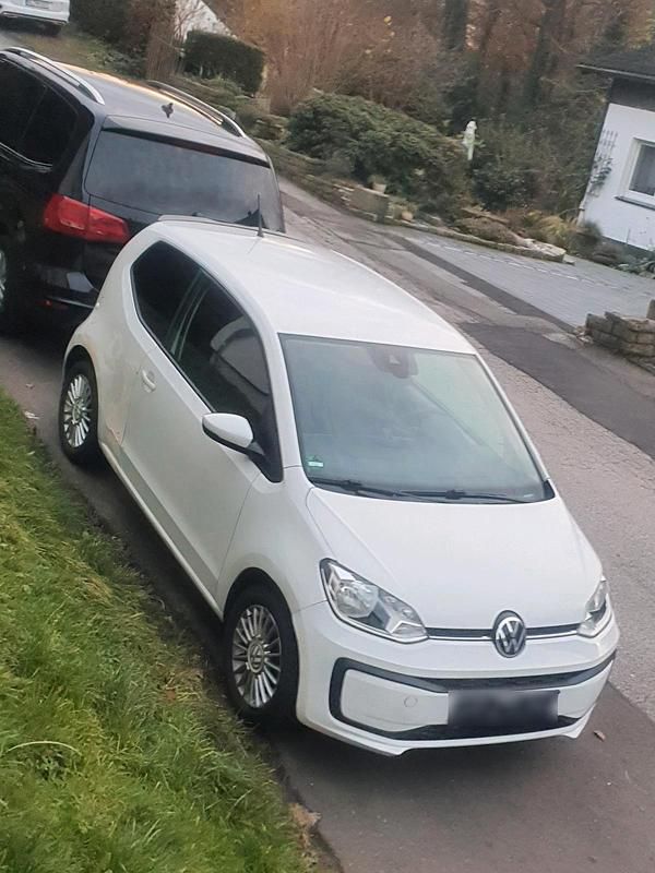 Gebraucht VW up! 65 PS (47 kW) 2022 Weiß Kleinwagen