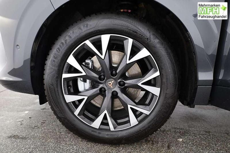 Gebraucht Cupra Terramar 204 PS (150 kW) 2025 Timanfaya grau metallic SUV