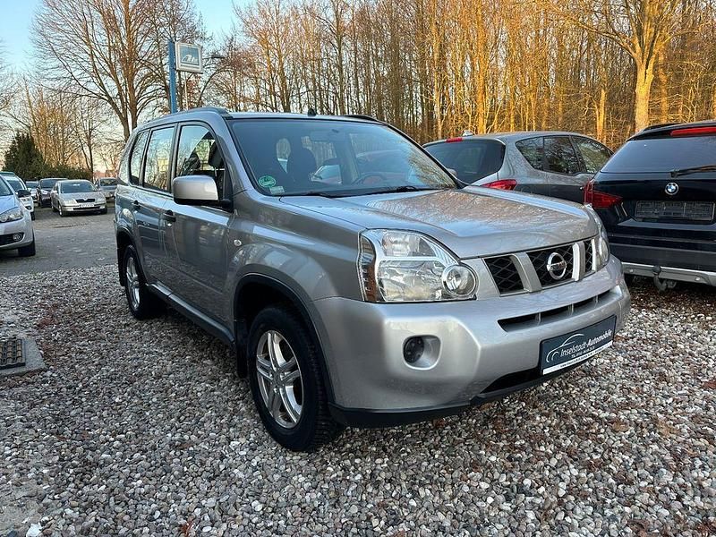 Silber Gebraucht 2009 Nissan X-Trail XE SUV | 7.900 € (Fairer Preis) - Bild 1/4