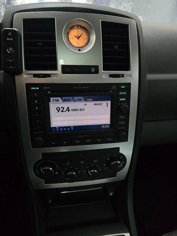 Gebraucht Chrysler 300C 218 PS (160 kW) 2008 Grau Limousine