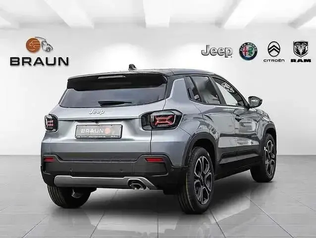 Neu Jeep Avenger Summit 110 PS (80 kW) 2025 Grau SUV