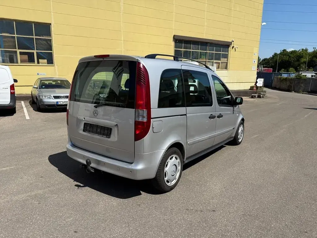Gebraucht Mercedes Vaneo 91 PS (66 kW) 2003 Silber Van / Kleinbus