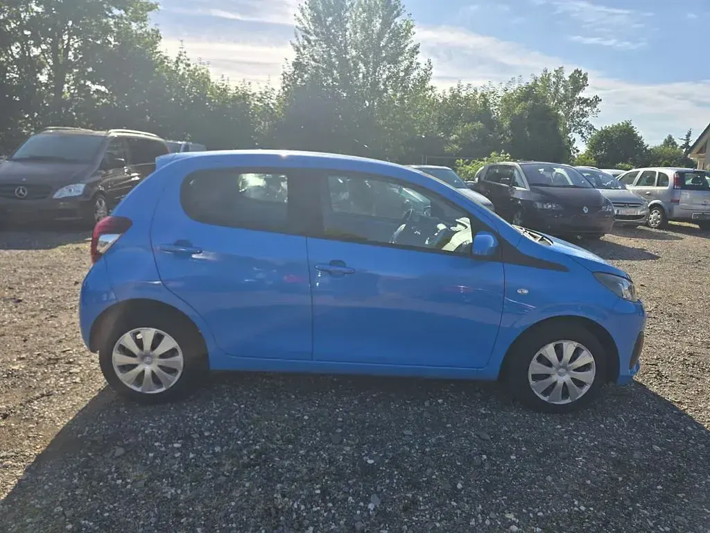 Gebraucht Peugeot 108 Active 69 PS (50 kW) 2015 Blau Limousine