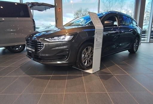 Neu Ford Focus 155 PS (114 kW) 2026 Grau Kombi