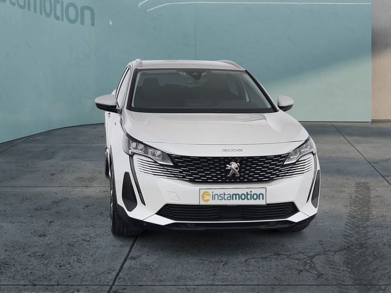 Weiß Gebraucht 2021 Peugeot 3008 Allure SUV | 26.490 € (Fairer Preis) - Bild 1/3