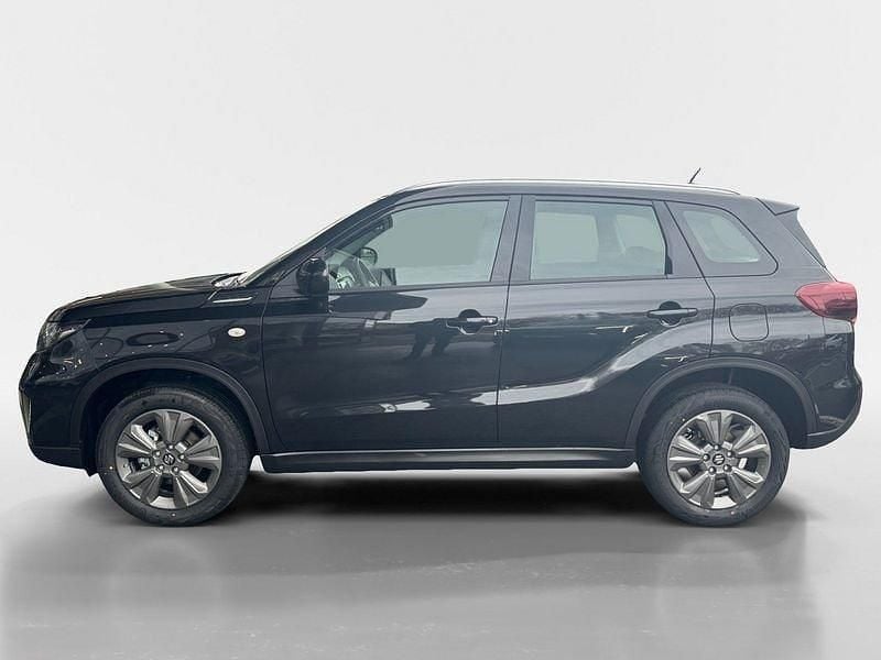 Neu Suzuki Vitara 129 PS (94 kW) 2026 Schwarz SUV