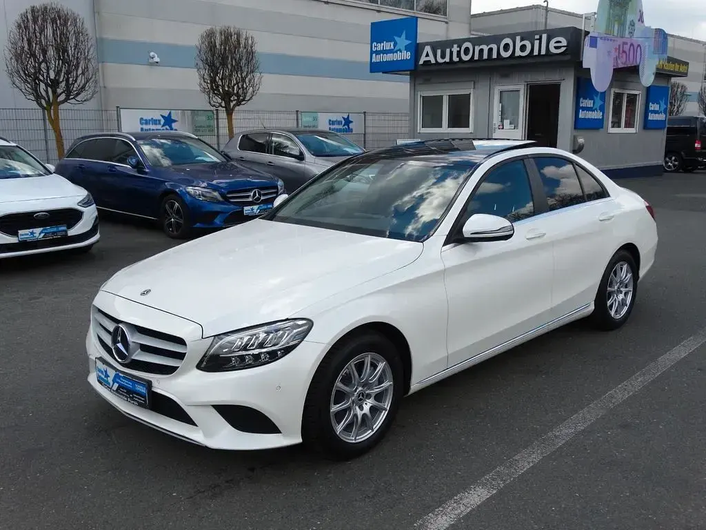 Gebraucht Mercedes C180 122 PS (89 kW) 2021 Mineral Limousine