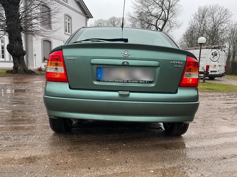 Gebraucht Opel Astra 116 PS (85 kW) 1999 Grün Kleinwagen
