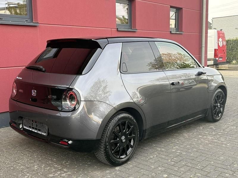 Second-hand Honda e Advance 113 kW (154 CP) 2020 Gri Hatchback