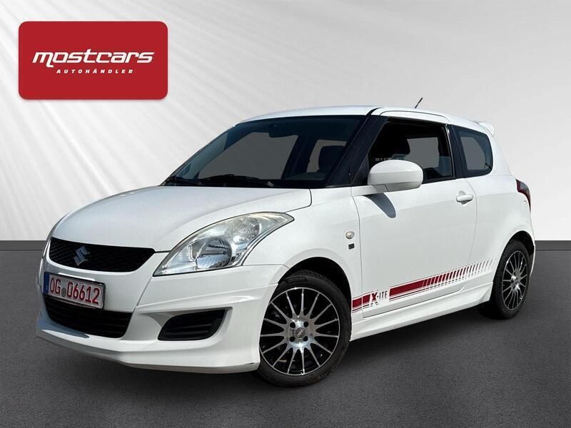 Weiß Gebraucht 2013 Suzuki Swift Kleinwagen | 3.398 € (Fairer Preis) - Bild 1/4