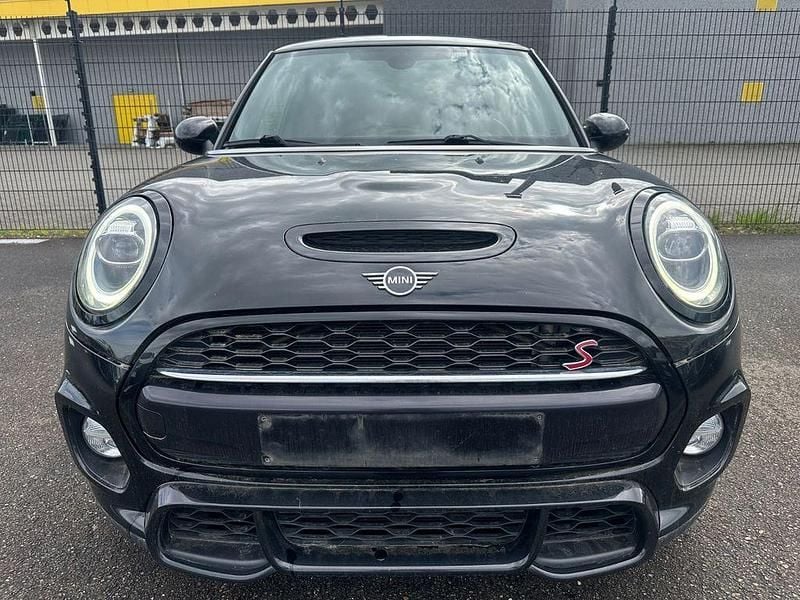 Gebraucht Mini John Cooper Works 163 PS (119 kW) 2018 Schwarz Kleinwagen