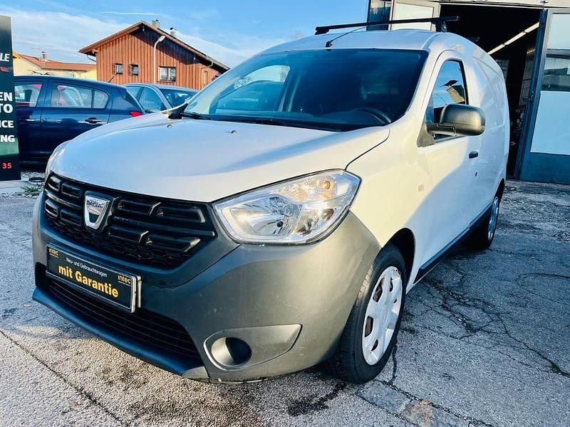 Gebraucht Dacia Dokker Comfort 90 PS (66 kW) 2019 Weiß Van / Kleinbus