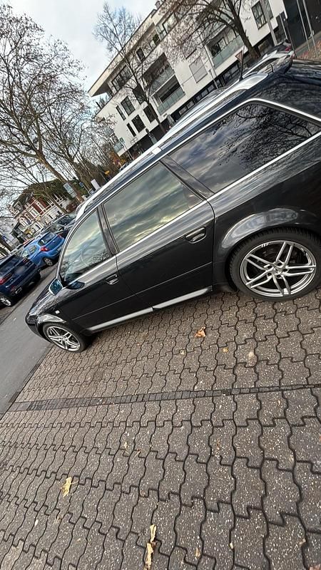 Gebraucht Audi S6 344 PS (253 kW) 2001 Schwarz Kombi